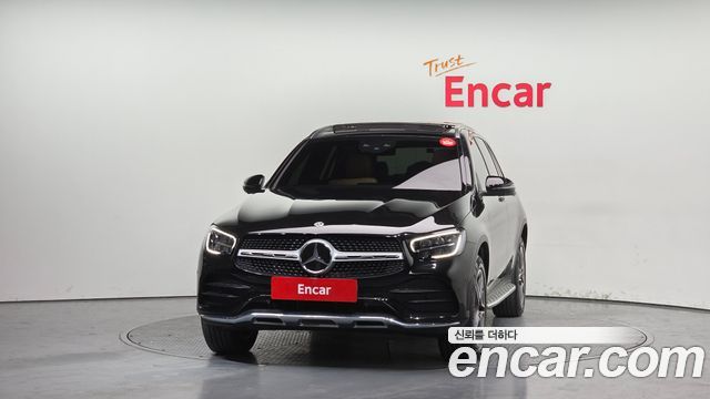 Mercedes-Benz GLC-Class GLC300e 4MATIC