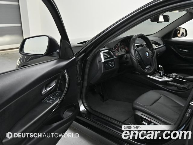 BMW 3-Series 320d