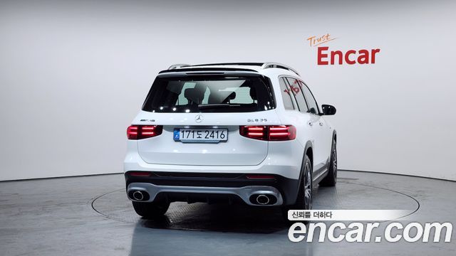 Mercedes-Benz GLB-Class AMG GLB35 4MATIC