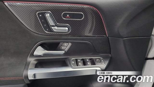 Mercedes-Benz GLB-Class AMG GLB35 4MATIC