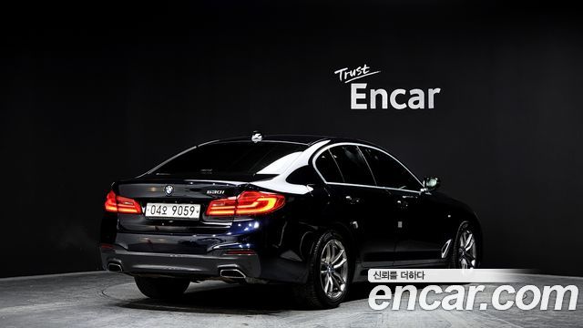BMW 5-Series 530i M Sport Package Plus
