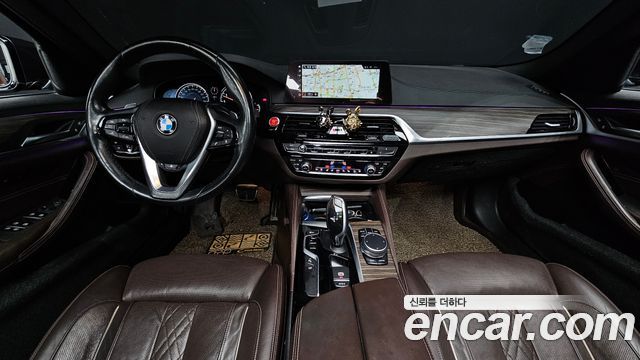 BMW 5-Series 530i M Sport Package Plus