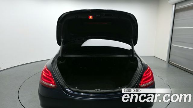 Mercedes-Benz C-Class C220 d Exclusive