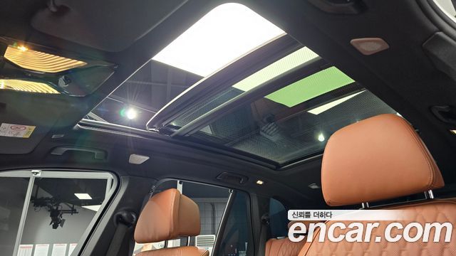 BMW X5 M50i