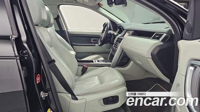 Land Rover Discovery Sport 2.0 TD4 SE