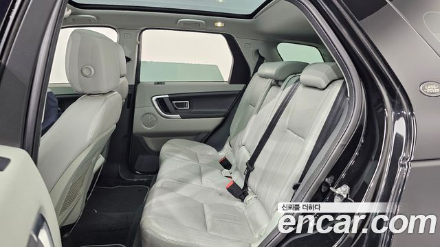 Land Rover Discovery Sport 2.0 TD4 SE