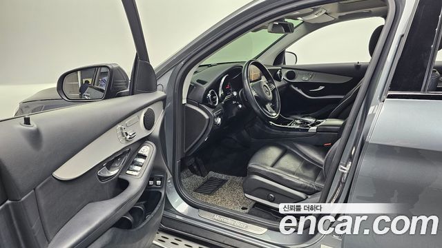 Mercedes-Benz GLC-Class GLC350e 4MATIC Premium