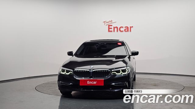 BMW 5-Series 530i Luxury Plus