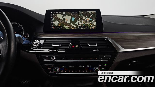 BMW 5-Series 530i Luxury Plus
