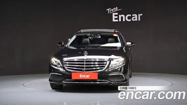 Mercedes-Benz E-Class E300e Exclusive