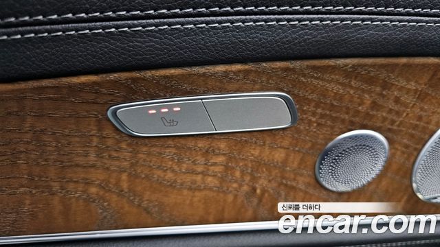 Mercedes-Benz E-Class E300e Exclusive