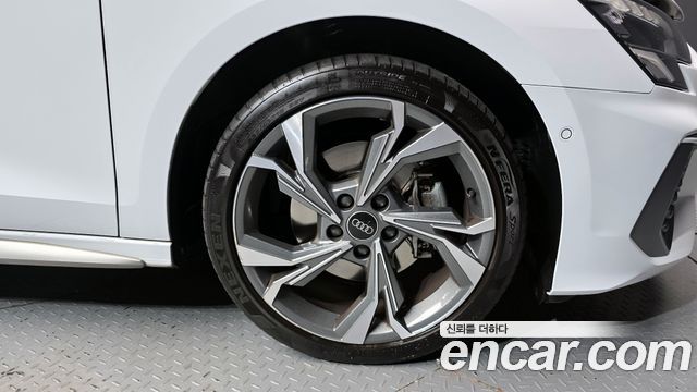 Audi A3 40 TFSI Premium