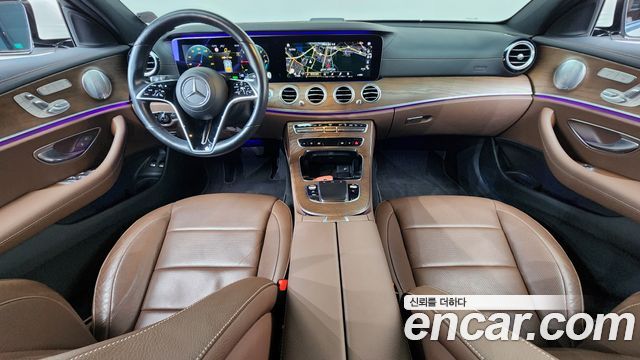 Mercedes-Benz E-Class E300e 4MATIC Exclusive