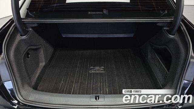 Audi A4 40 TFSI Premium