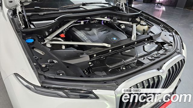 BMW X7 xDrive 40i M Sport 7STR