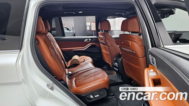 BMW X7 xDrive 40i M Sport 7STR
