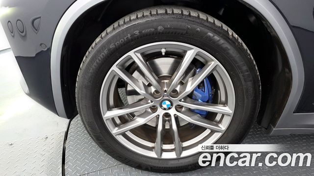 BMW X4 xDrive20i M Sports X Onlile Exclusive Edition