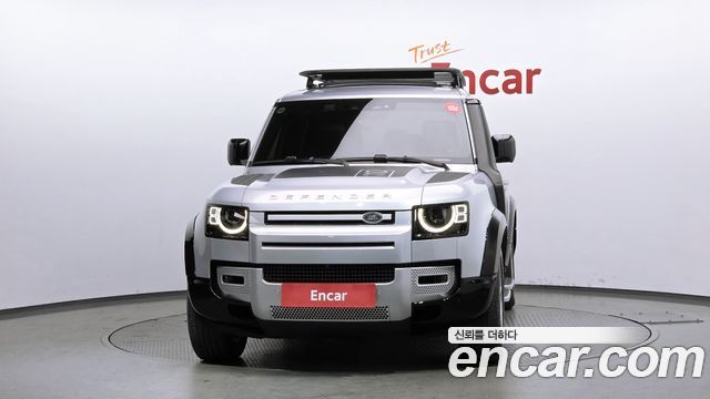 Land Rover Defender 110 D300 HSE