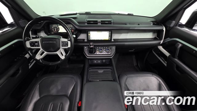 Land Rover Defender 110 D300 HSE