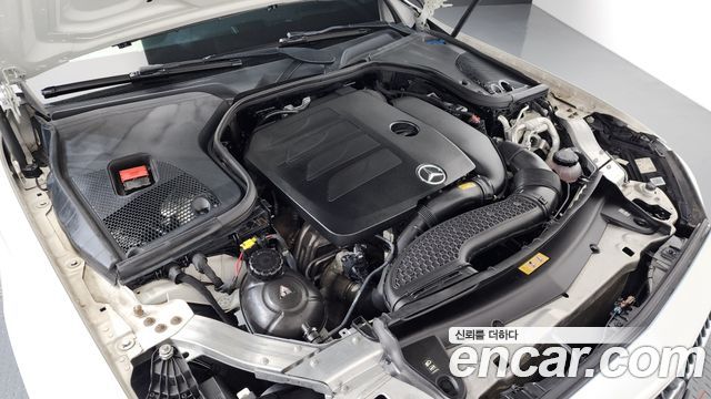 Mercedes-Benz E-Class E350 4MATIC Avantgarde