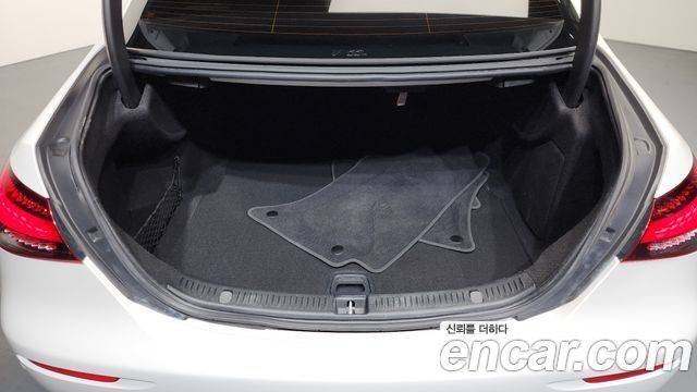 Mercedes-Benz E-Class E350 4MATIC Avantgarde