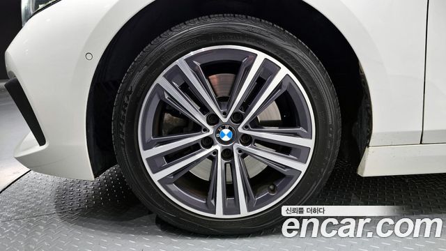 BMW 1-Series 120i Advantage