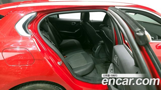BMW 1-Series 118d Joy First Edition