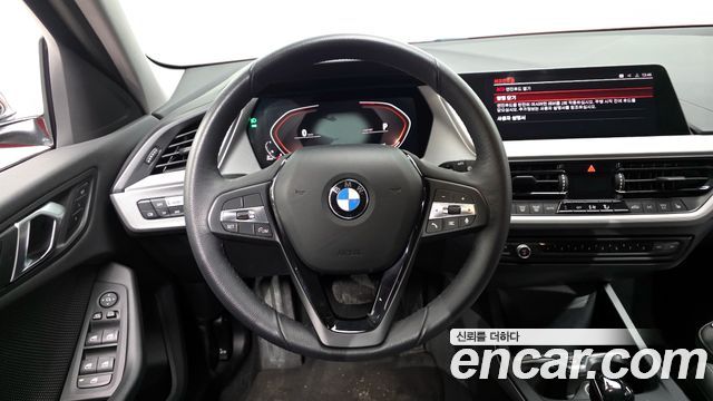 BMW 1-Series 118d Joy First Edition