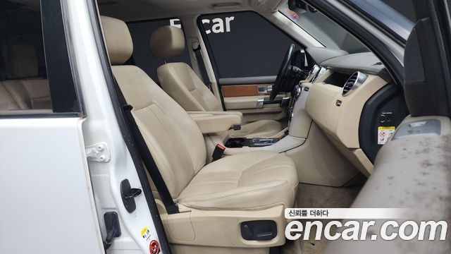 Land Rover Discovery 3.0 SDV6 HSE