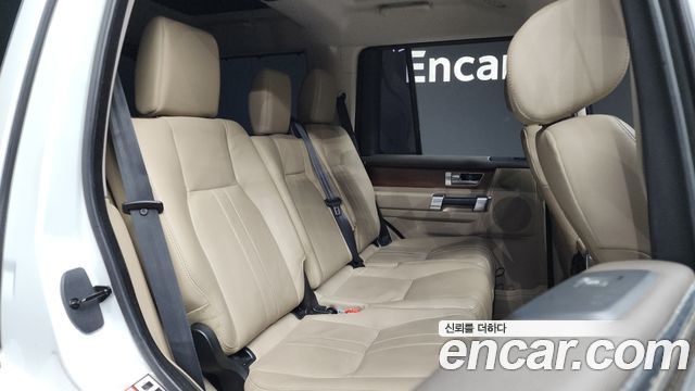 Land Rover Discovery 3.0 SDV6 HSE