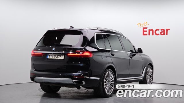 BMW X7 xDrive 40i Design Pure Excellence 7-Seater