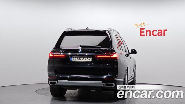 BMW X7 xDrive 40i Design Pure Excellence 7-Seater