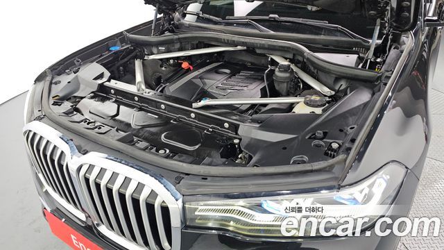 BMW X7 xDrive 40i Design Pure Excellence 7-Seater