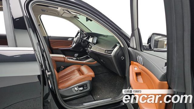BMW X7 xDrive 40i Design Pure Excellence 7-Seater