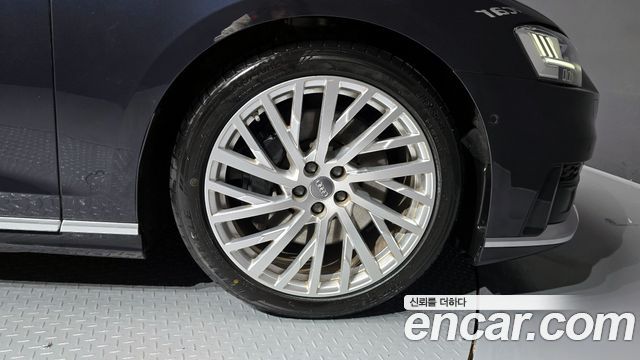 Audi A8 55 TFSI Quattro LWB