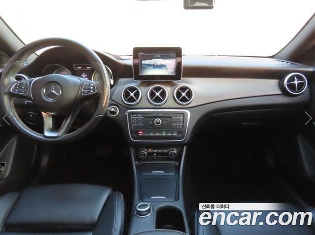 Mercedes-Benz CLA-Class CLA200 d
