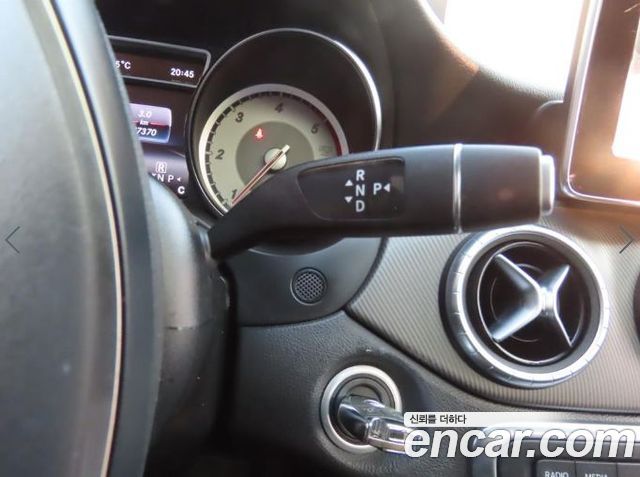 Mercedes-Benz CLA-Class CLA200 d