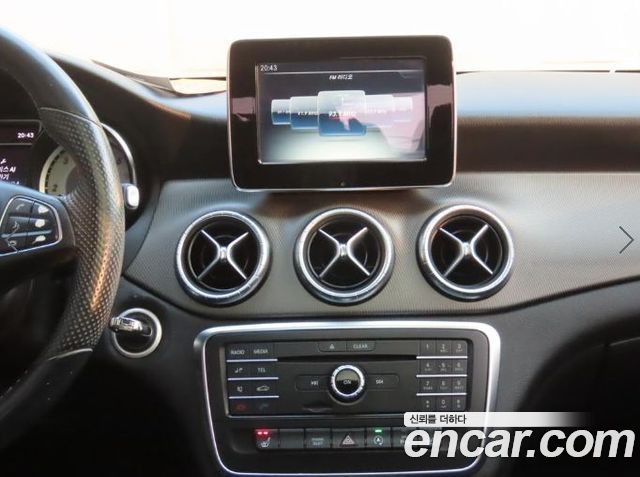 Mercedes-Benz CLA-Class CLA200 d