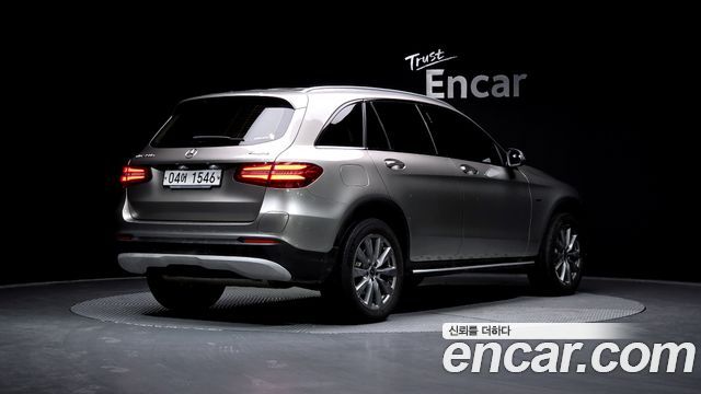 Mercedes-Benz GLC-Class GLC350e 4MATIC