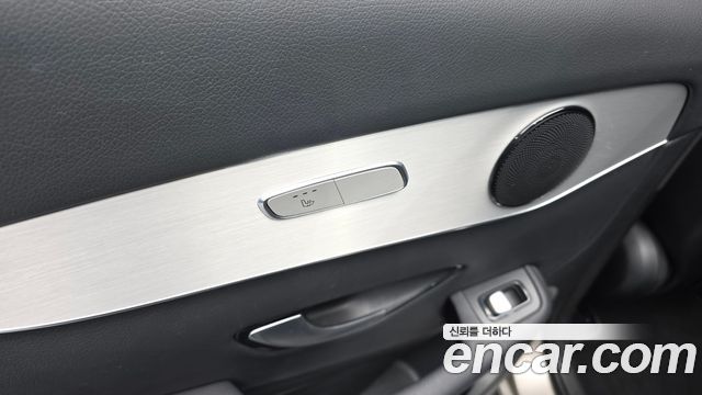 Mercedes-Benz GLC-Class GLC350e 4MATIC