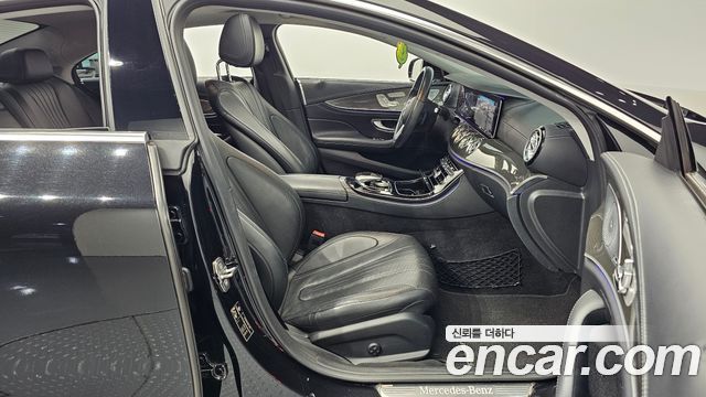 Mercedes-Benz CLS-Class CLS400d 4MATIC AMG Line