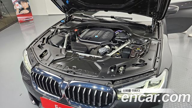 BMW 5-Series 523d M Sport
