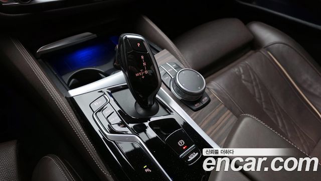 BMW 5-Series 523d M Sport