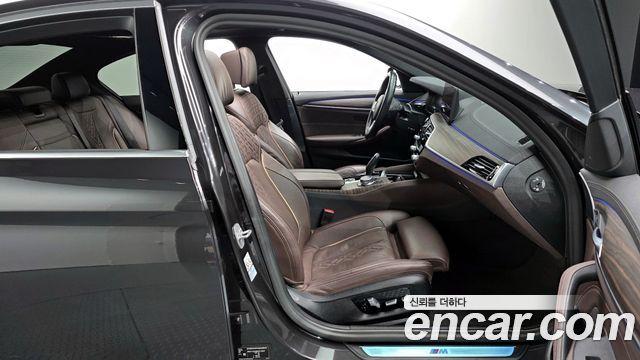 BMW 5-Series 523d M Sport