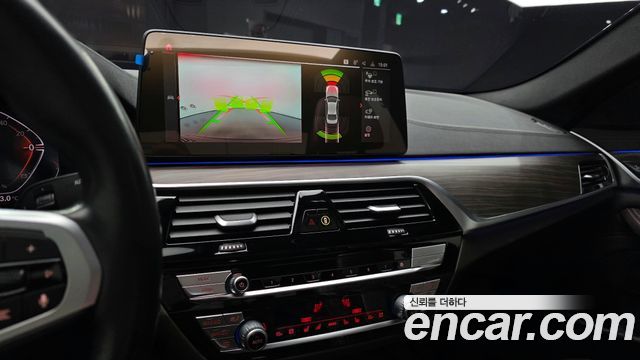 BMW 5-Series 523d M Sport