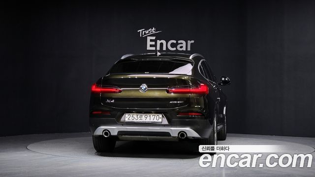 BMW X4 xDrive20i xLine