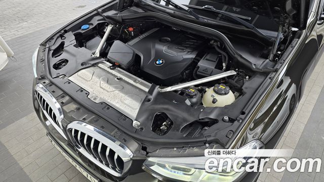 BMW X4 xDrive20i xLine