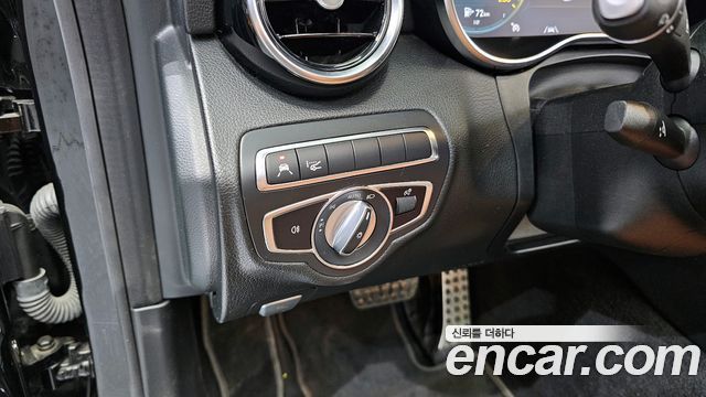 Mercedes-Benz C-Class C200 Cabriolet