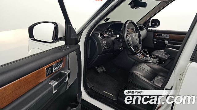 Land Rover Discovery 3.0 SDV6 HSE