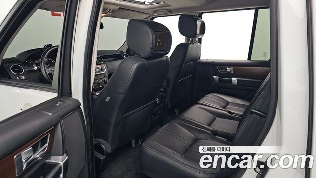 Land Rover Discovery 3.0 SDV6 HSE
